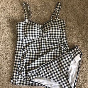 Gingham maternity tanking